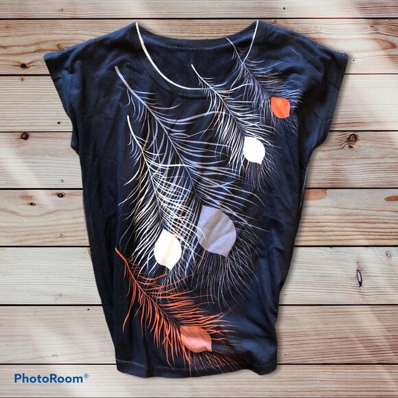 ⚡️ (NWOT) Feather Top Blouse ~ Size S ⚡️ - Picture 2 of 4